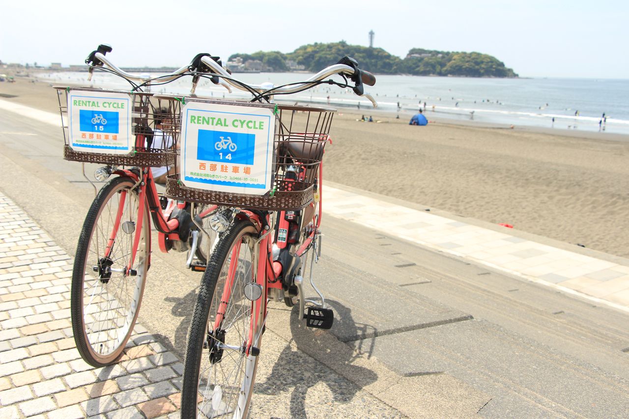 レンタサイクルと海